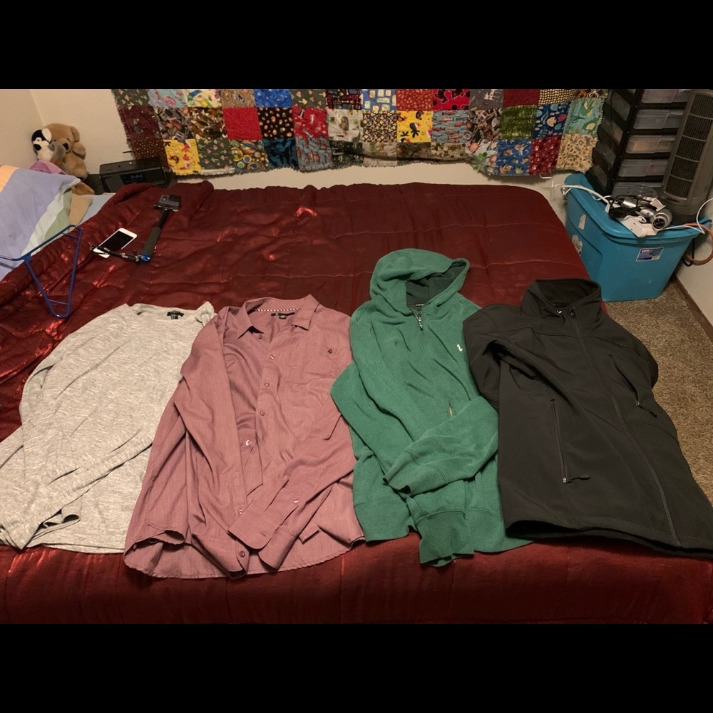 Men’s shirt/jacket bundle